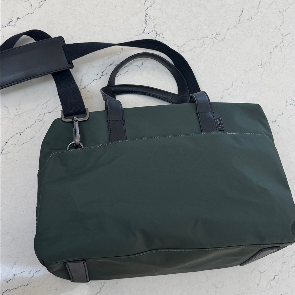 Away Everywhere bag, Olive Green